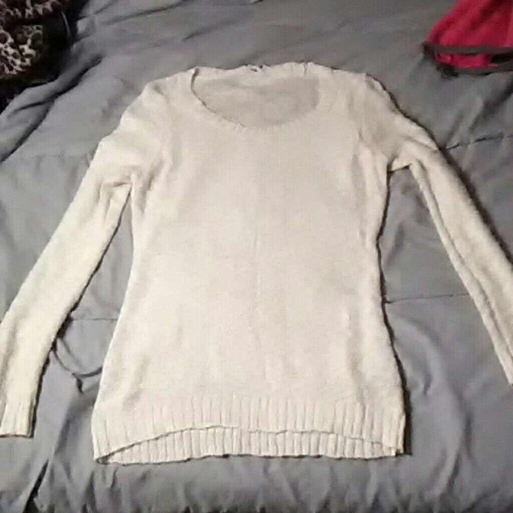 Long Sleeve Sweat Shirt